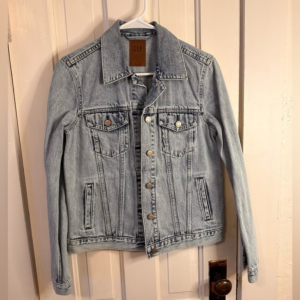 Brand New Gap Denim Jean Jacket